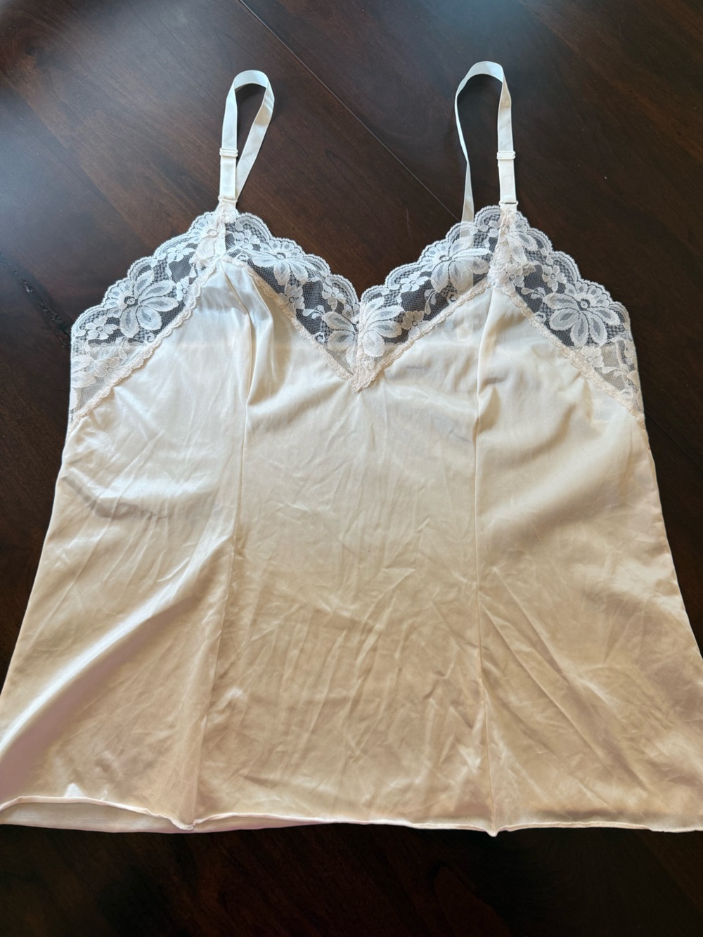 Vintage Lorraine Lace Camisole top lingerie sz 40